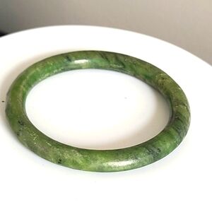 Vintage Boho Luxury Carved Natural Green Jade Gemstone Bangle Bracelet